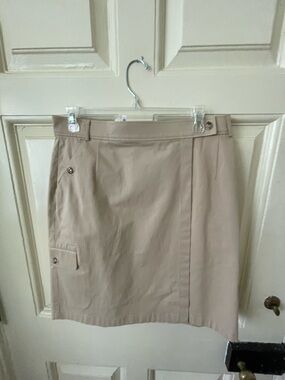 New w tags ESCADA  Beige Straight Skirt